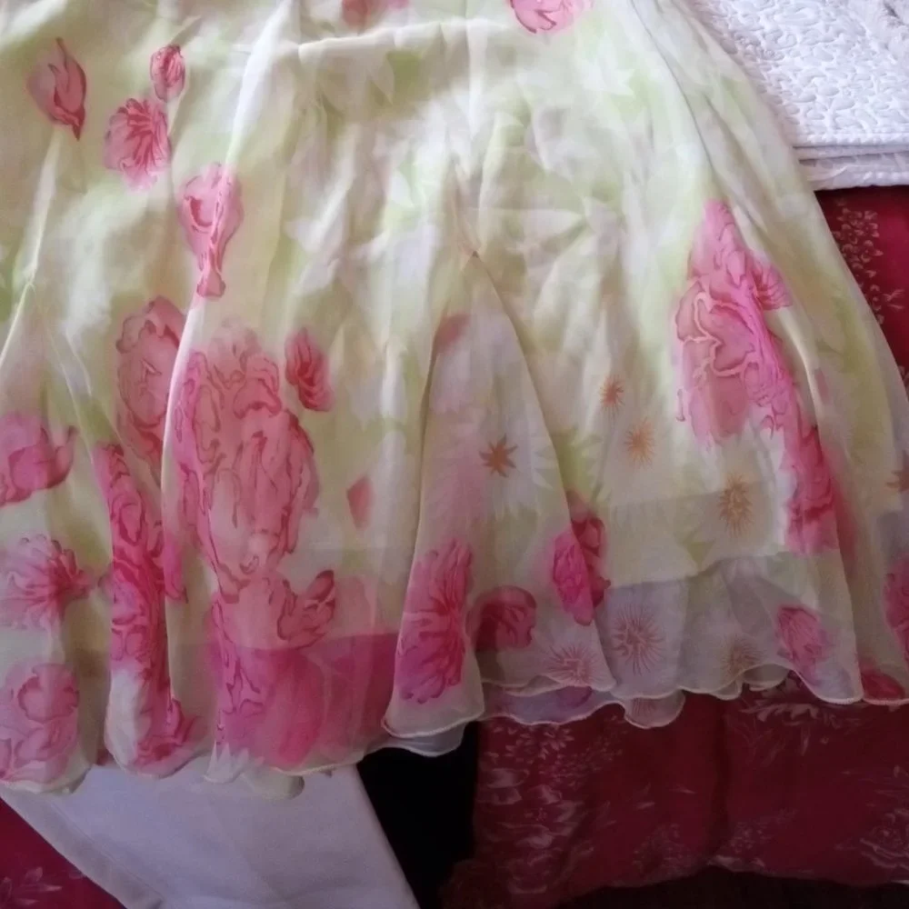 Skirt - Picture 4 of 7